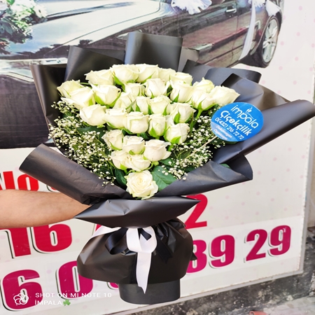 Beyaz Gül Buketi 30 Adet